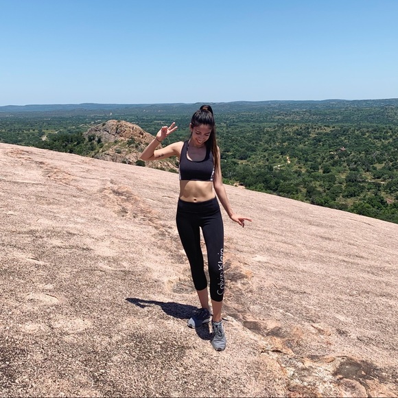 Meet your Posher, Paula - Picture 2 of 3